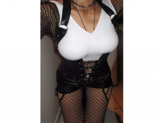 Prestation exclusive avec une maitresse française - photo 3