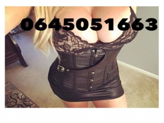 Plantureuse jeune blonde de Torcy - photo 3