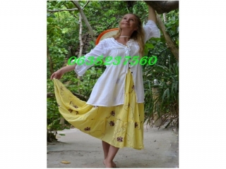 Jeune blonde de Saint Etienne pour massage complet - photo 3