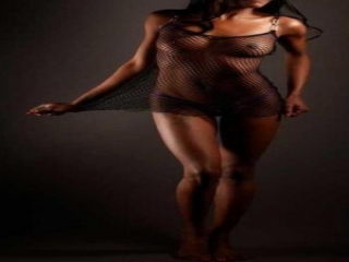 Grande black sensuelle sur Paris vous propose massage - photo 2