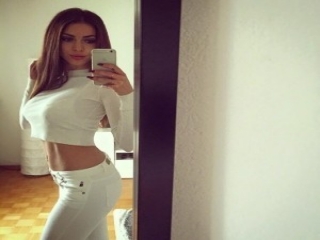 Belle femme de Paris 7 disponible quelques jours - photo 2
