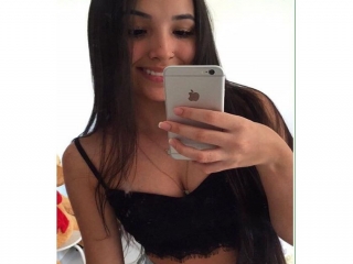 Massage relaxant sur Paris 15 avec une fille très sexy - photo 3